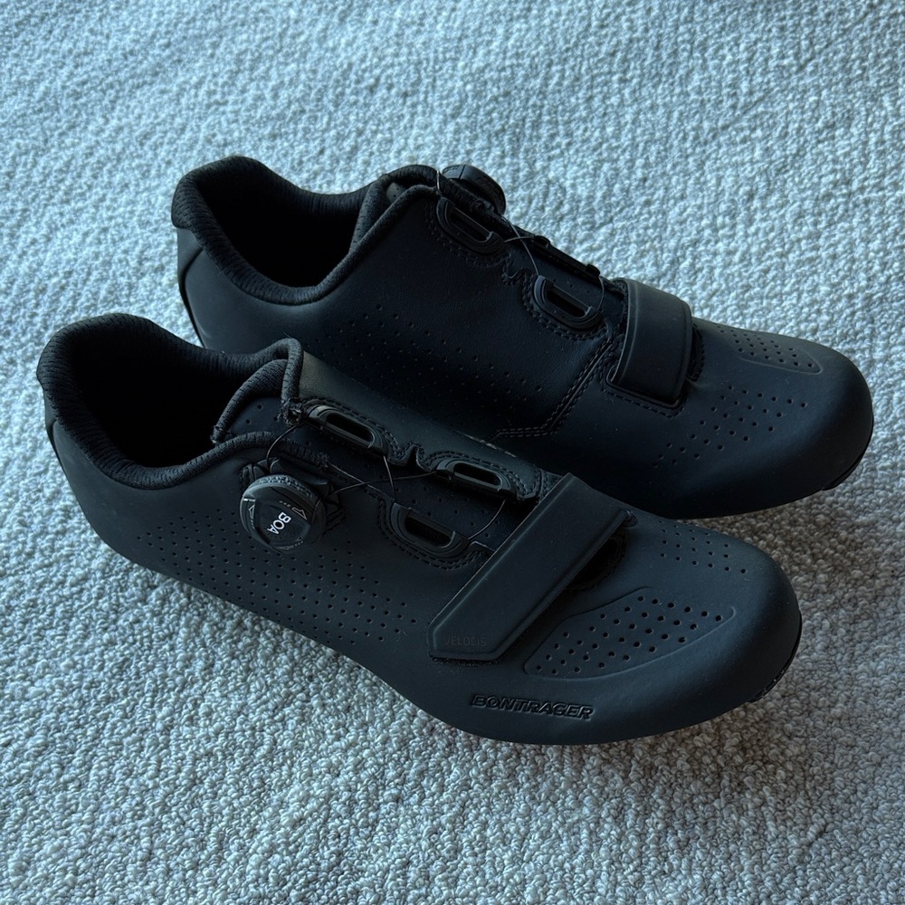 Black Women's Cycling/Peloton Shoes